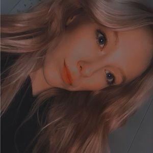 Meet your Posher, Skye